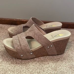 Womens Volatile slip on wedge sandal